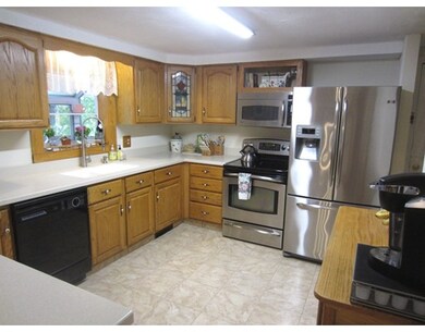 291 Lakeshore Dr, Bellingham, MA 02019 - photo 3