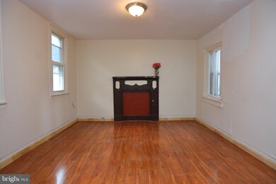 1107 Walnut St, Reading, PA 19604 - photo 3