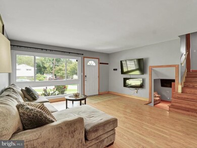 12816 Weiss St, Rockville, MD 20853 - photo 5