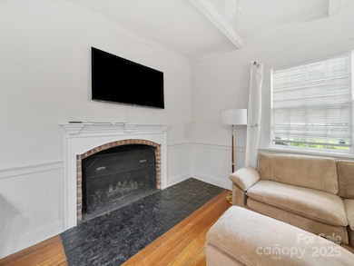 105 Edgewood Cir NE, Concord, NC 28025 - photo 4