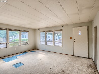 4400 SE Roethe Rd unit 35, Portland, OR 97267 - photo 4