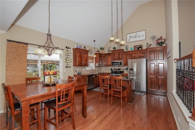 507 River Birch Rd, Raymore, MO 64083 - photo 6