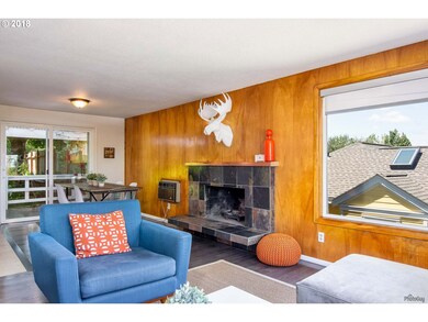 Living Room/Dining Room