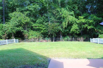 Large fenced in yard, blank palette ready for your