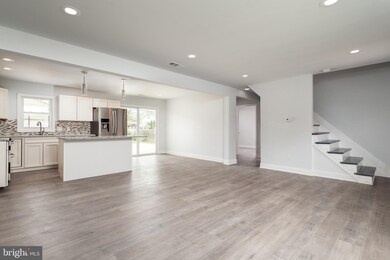 818 Chatfield Rd, Joppa, MD 21085 - photo 3