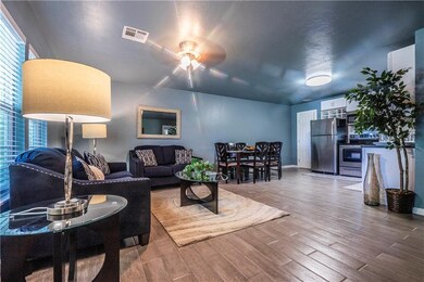 315 E College Ave, Guthrie, OK 73044 - photo 7