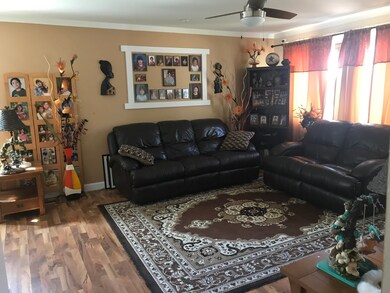 879 Foran Ln, Aurora, IL 60506 - photo 3