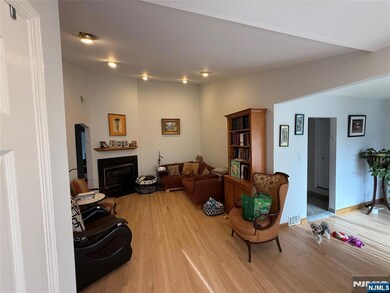 15-18 Everett Terrace unit 1X, Fair Lawn, NJ 07410 - photo 7