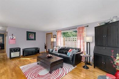 1803 Locust Way, Lynnwood, WA 98036 - photo 6