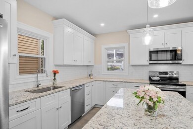 42 Highland St unit 2, Lowell, MA 01852 - photo 4