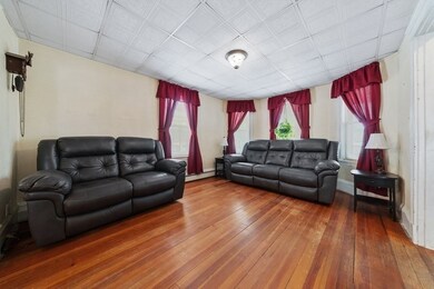 11 Grove St, Saugus, MA 01906 - photo 4