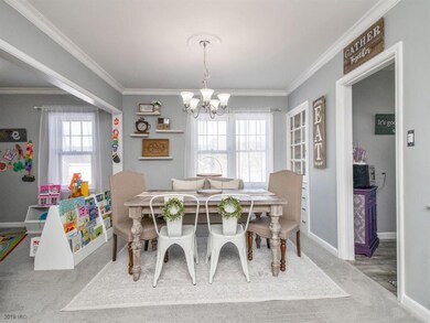 2844 44th St, Des Moines, IA 50310 - photo 3