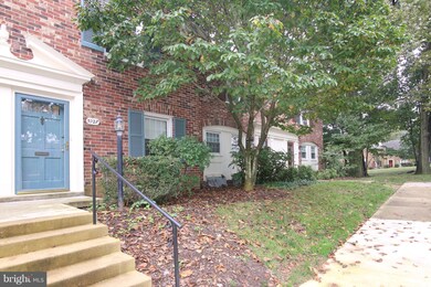 5927 Kingsford Rd unit 371, Springfield, VA 22152 - photo 2
