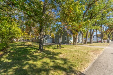 1186 E Forest Ave, Muskegon, MI 49442 - photo 4