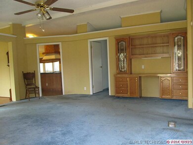 9504 W 480, Pryor, OK 74361 - photo 3