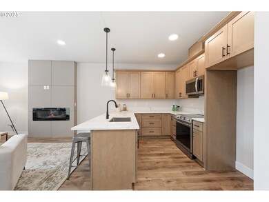 13132 Seasons Ln unit Lot 4, Oregoncity, OR 97045 - photo 6