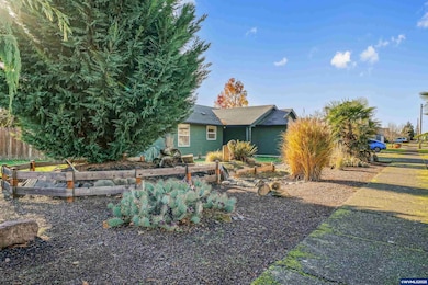 304 NW 5th St, Sublimity, OR 97385 - photo 4