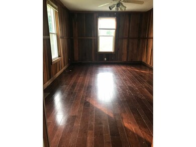 206 W 5th Ave, Watauga, TN 37694 - photo 3