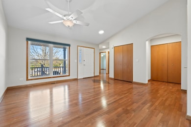 143 Winddance Dr, Lake Villa, IL 60046 - photo 2