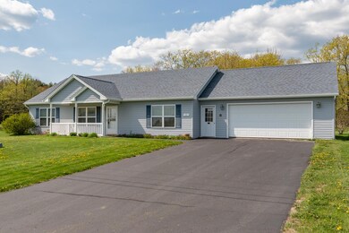 lakehome_fieldstone002