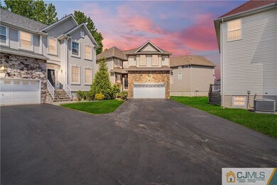 353 Morning Glory Dr, Monroe Township, NJ 08831 - photo 2