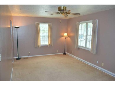 1801 E Fred Ct, Muncie, IN 47302 - photo 4