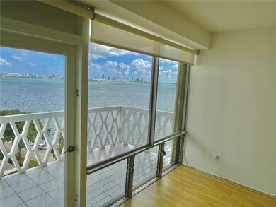 1430 Brickell Bay Dr unit 1103, Miami, FL 33131 - photo 3
