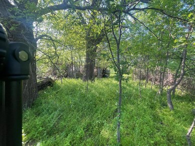 304 Flood Ave, Strang, OK 74367 - photo 3