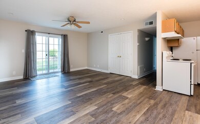 171 Central Blvd, Mount Washington, KY 40047 - photo 4