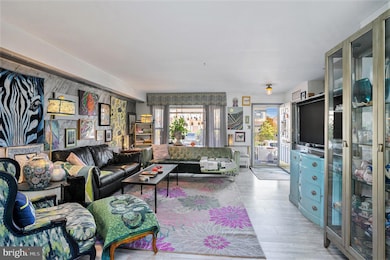 3919 Gatehouse Ln, Skippack, PA 19474 - photo 5