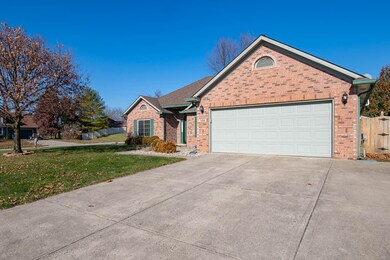502 Clearwater Blvd, Whiteland, IN 46184 - photo 3