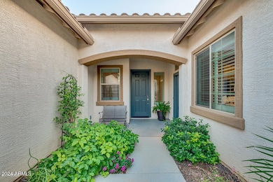 947 E Dumbarton Ave, Gilbert, AZ 85298 - photo 2