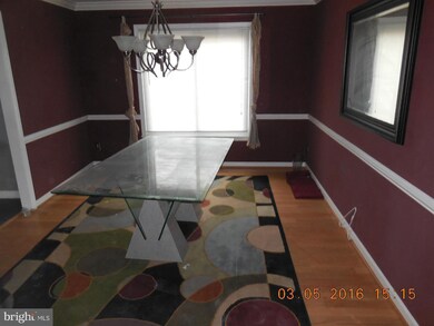 9824 Log House Ct, Gaithersburg, MD 20882 - photo 6