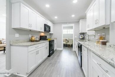 2304 Hugh Edwards Dr, Jacksonville, FL 32210 - photo 3