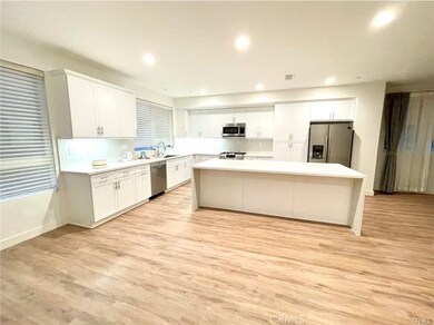 13143 W Lumina Way, Los Angeles, CA 91401 - photo 3