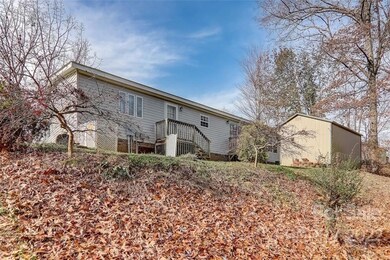 47 Farmstead Rd unit 17, Leicester, NC 28748 - photo 3