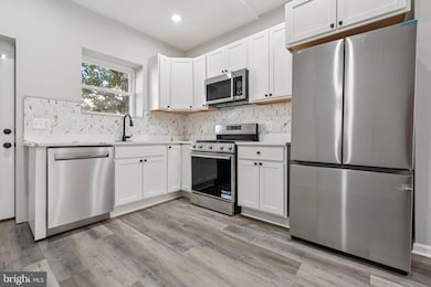 1330 Sargeant St, Baltimore, MD 21223 - photo 2