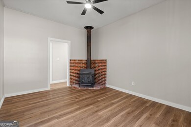 3102 Mckenzie Rd, Atlanta, GA 30344 - photo 5