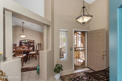004_Foyer