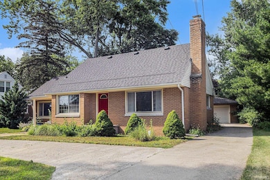 23697 Greenleaf Blvd, Elkhart, IN 46514 - photo 2