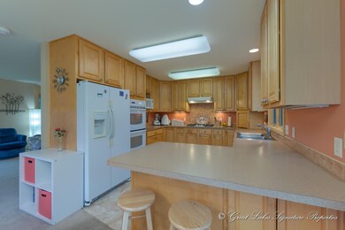 10 Kitchen