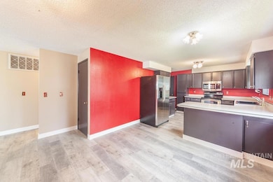 404 Linden Dr, Lewiston, ID 83501 - photo 5