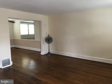 110 Curtis Ave, Collingswood, NJ 08108 - photo 2