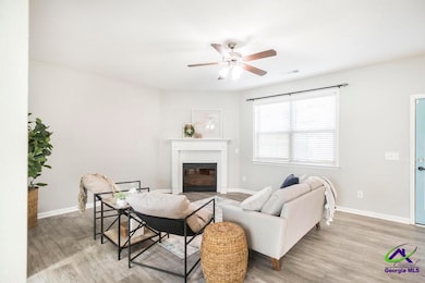 318 Flowing Meadows Dr, Kathleen, GA 31047 - photo 5