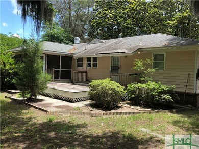 SCREENED PORCH AND PARTY DECK.