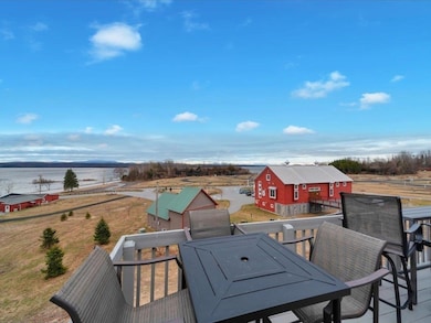 8 Angler Ln, South Hero, VT 05486 - photo 2