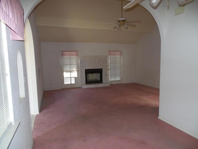 180 Lago de Oro Dr, El Paso, TX 79928 - photo 2