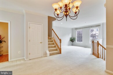 21008 Sojourn Ct, Germantown, MD 20876 - photo 7
