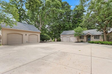 3900 Stonewater Drive-2-SMALL
