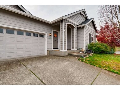746 Burghardt Dr, Molalla, OR 97038 - photo 4
